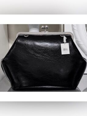 COACH Large GLAZED BLACK LEATHER Kisslock 30 Frame Bag -Devil Wears Prada Bag